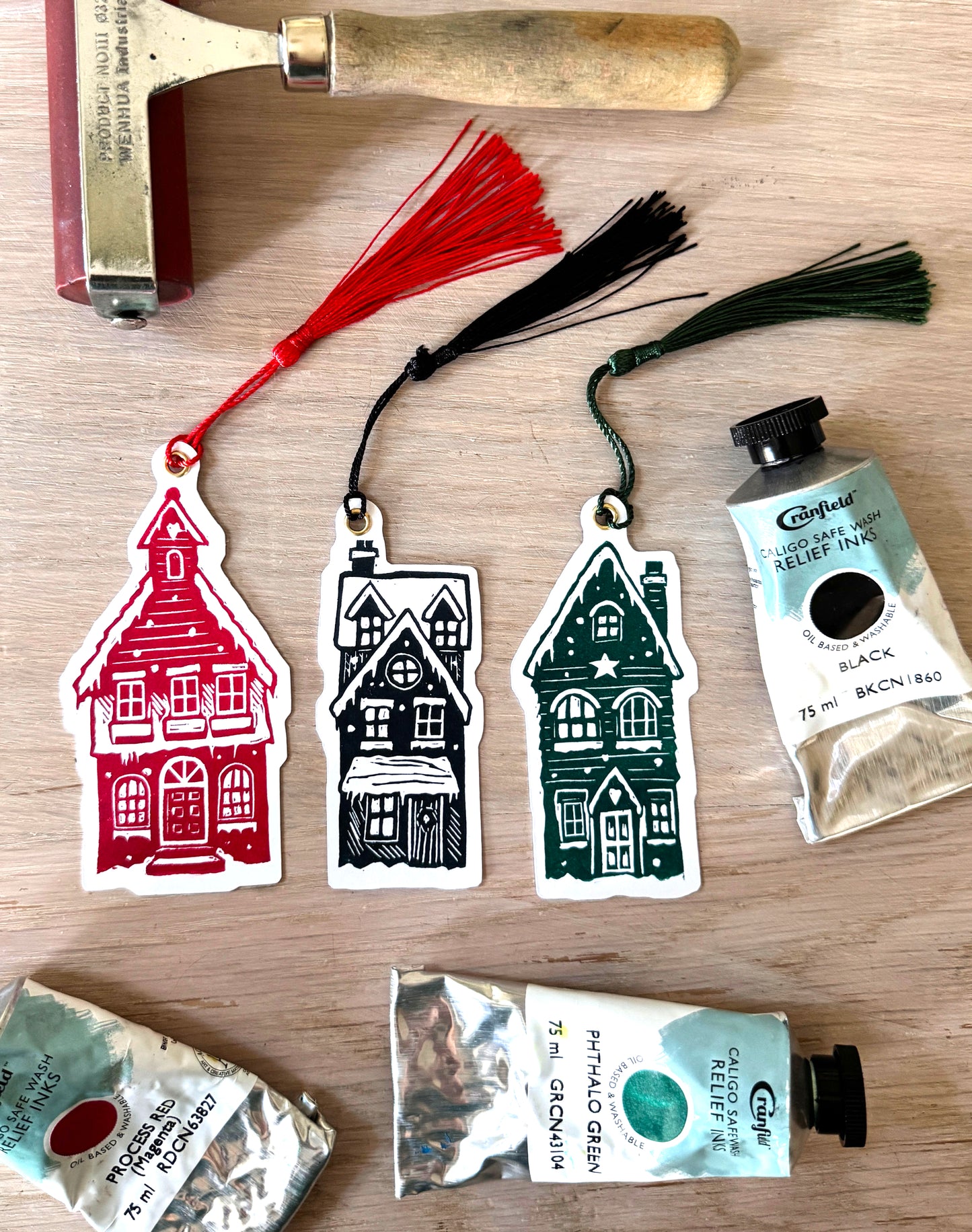 Intro To Relief Printing - Linoprint Festive Edition